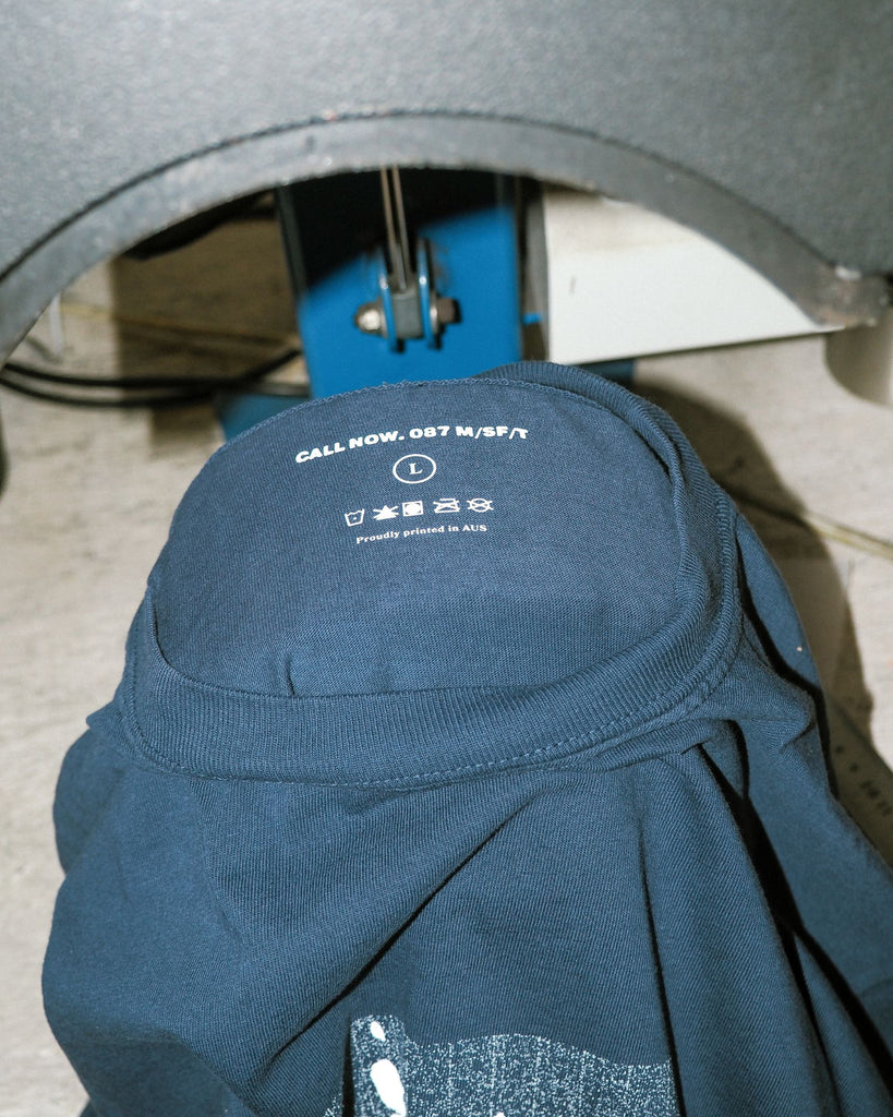 FAN ME SS TEE